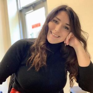 Meet your Posher, Toni